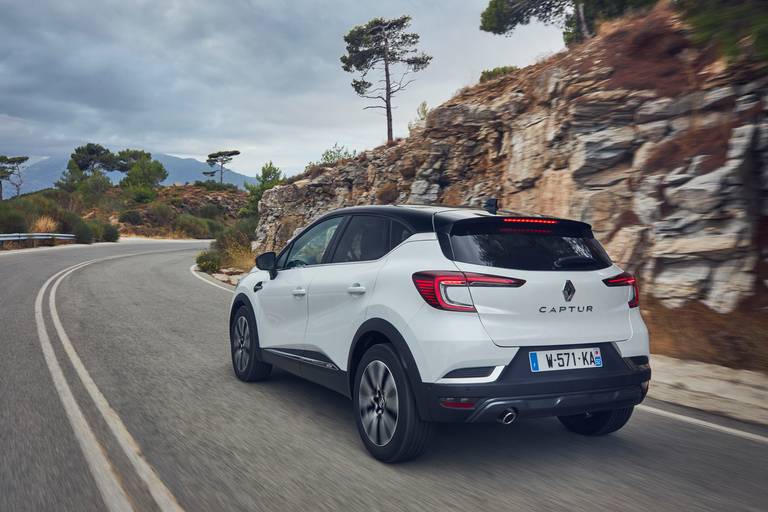 All-new-Renault-Captur-Arctic-White 012