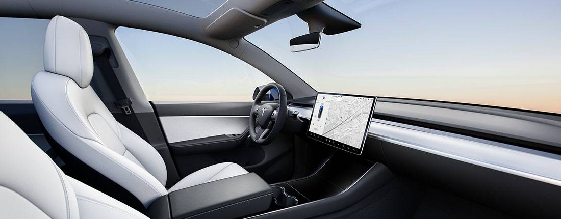 tesla-model-y-l-04