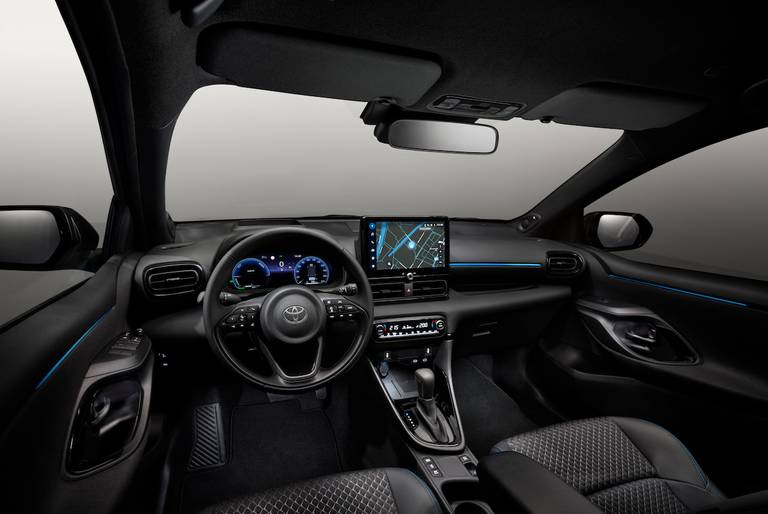 Toyota Yaris (2023) interior