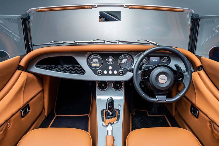 AS24 Morgan Plus Four 2021 interieur