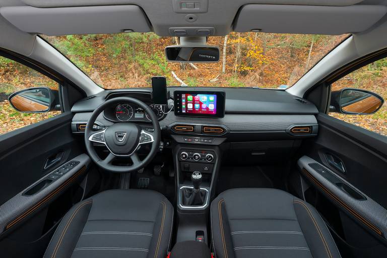 AS24 Sandero interieur