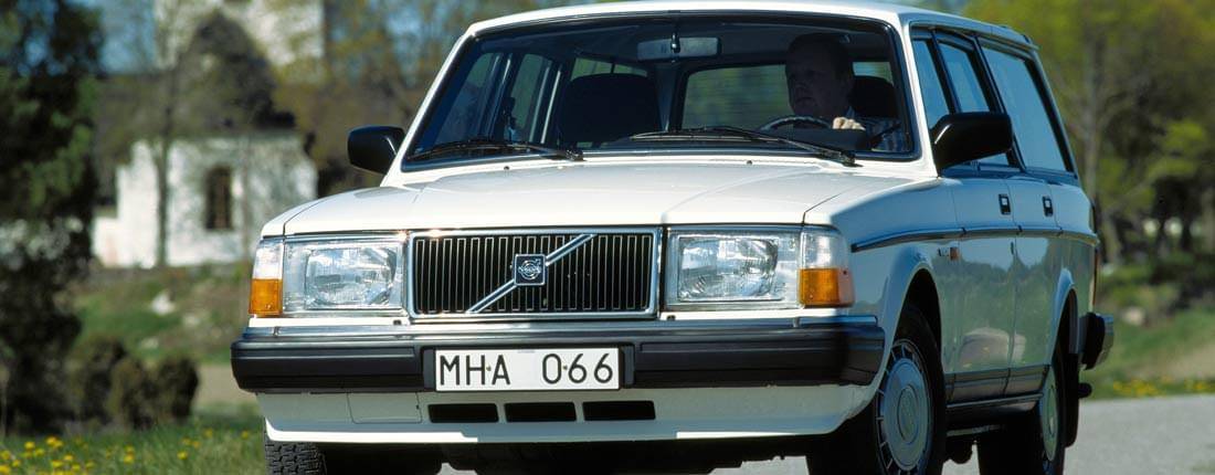 volvo-240-l-02