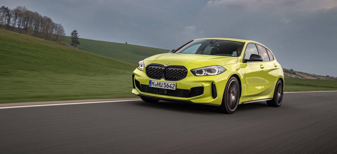 BMW M135i xDrive (2022) banner