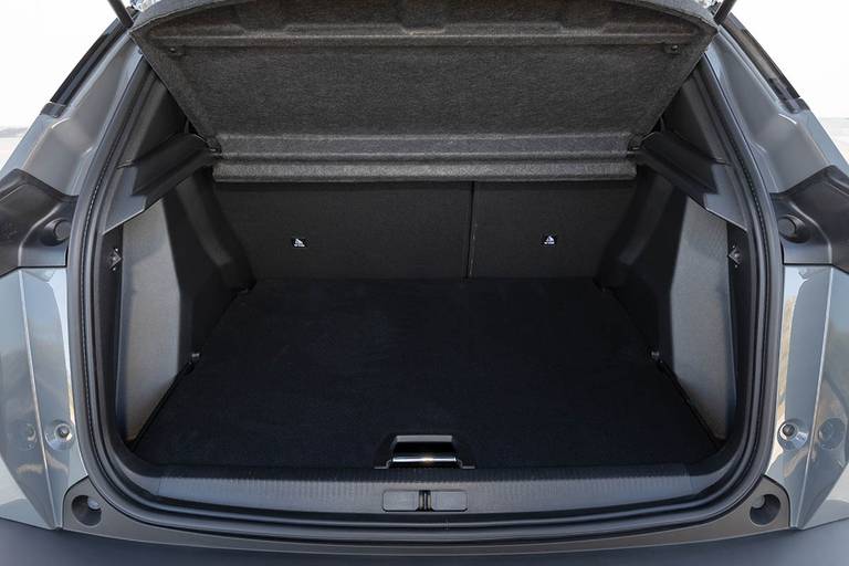 Peugeot e-2008 (2023) boot