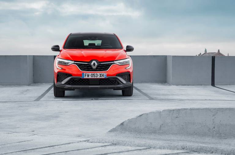 Renault Arkana test 2021 statisch voor