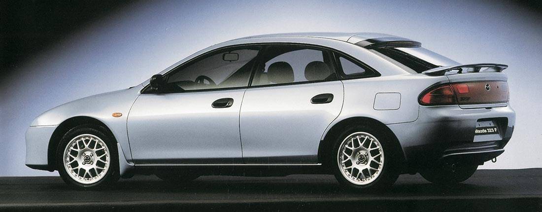 mazda-323-l-03