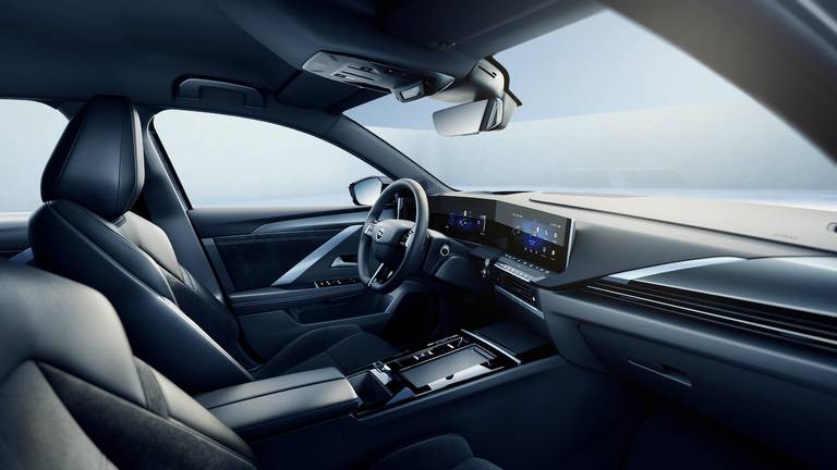 Opel Astra Electric (2022) interieur