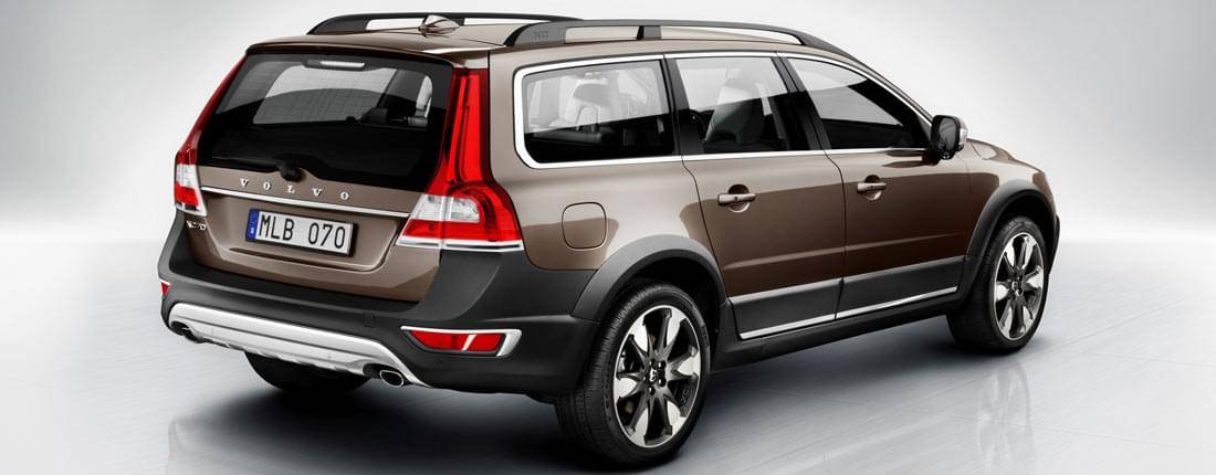 volvo-xc70-back