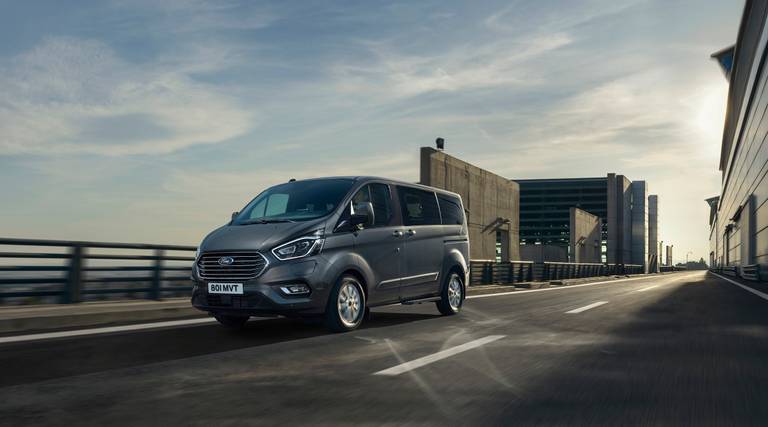 AS24 - Ford Tourneo PHEV (4)