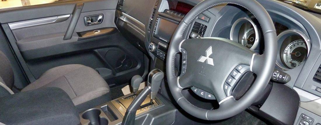 mitsubishi-pajero-l-03