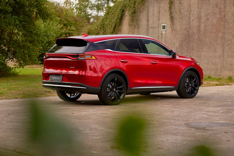 BYD Tang (2023) static, rear view