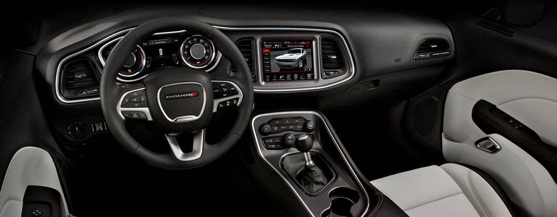 dodge-challenger-l-04