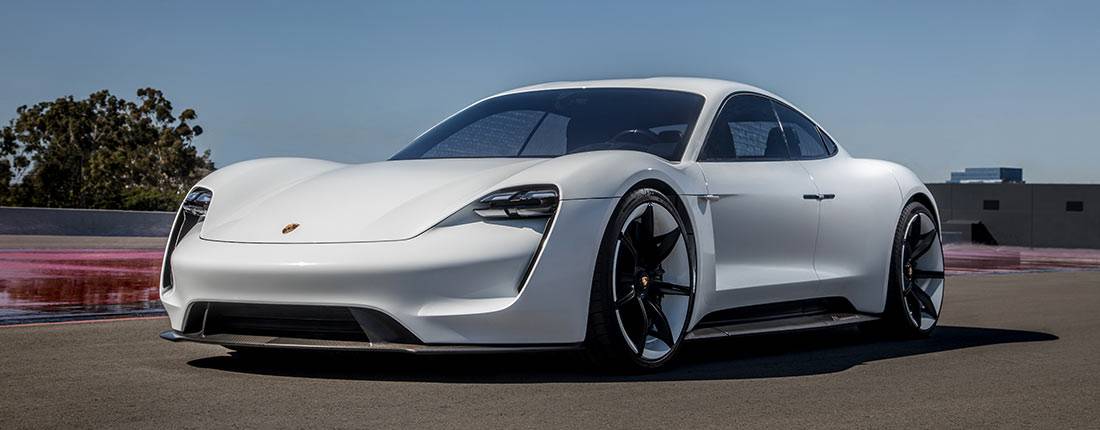 porsche-taycan-l-03