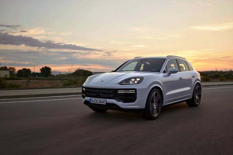 Porsche Cayenne Turbo E-Hybrid 2023