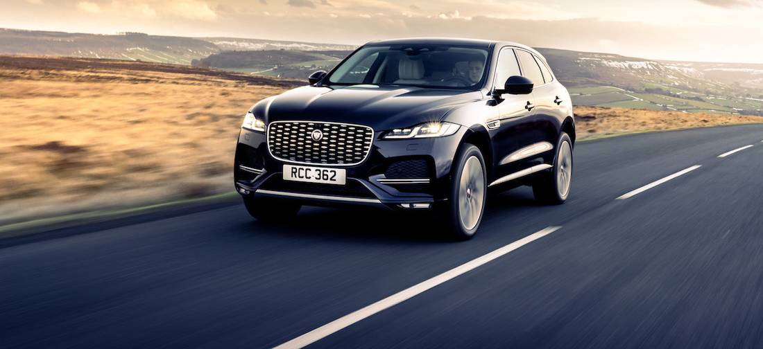 Jaguar F-Pace P400e (2023) banner