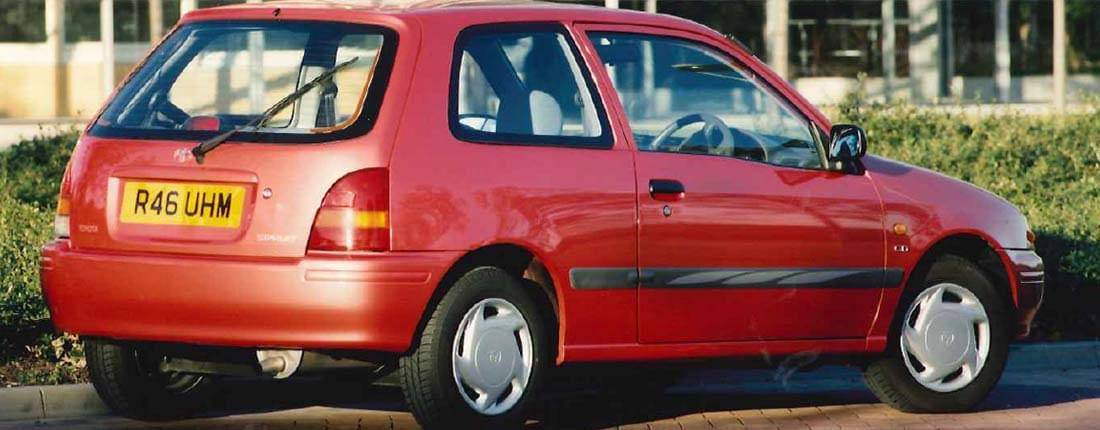 toyota-starlet-l-02.jpg