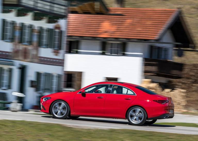 Mercedes-Benz-CLA-2020-1280-5c