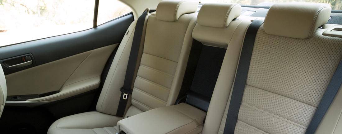 lexus-is-200-l-03