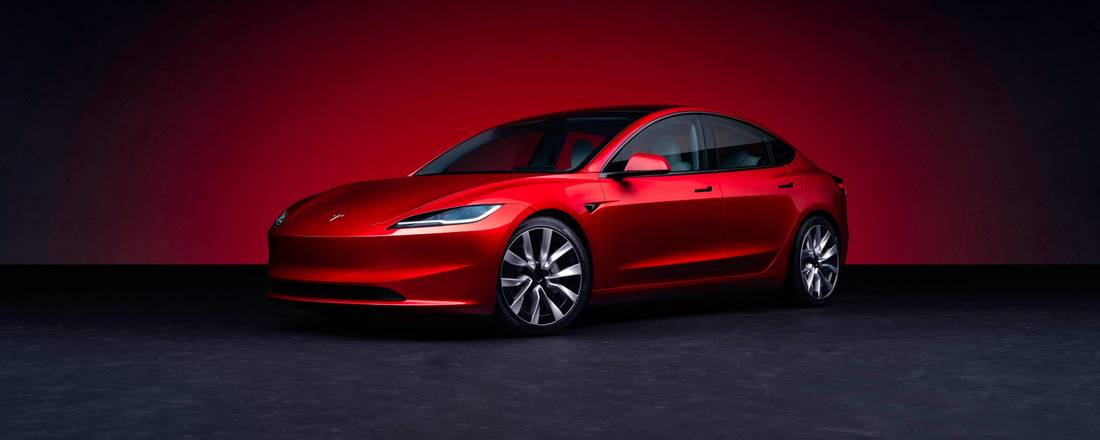 Essai Charging Station : Tesla Model 3 Propulsion 2024 - AutoScout24