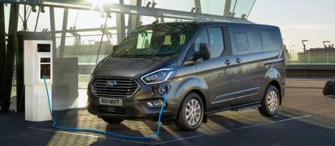 Essai Ford Tourneo Custom PHEV : Chargez !