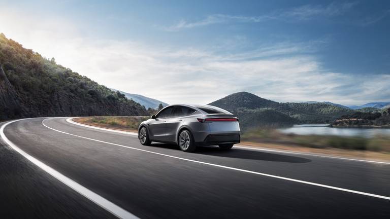 BEBE20250626 Tesla Model Y 04