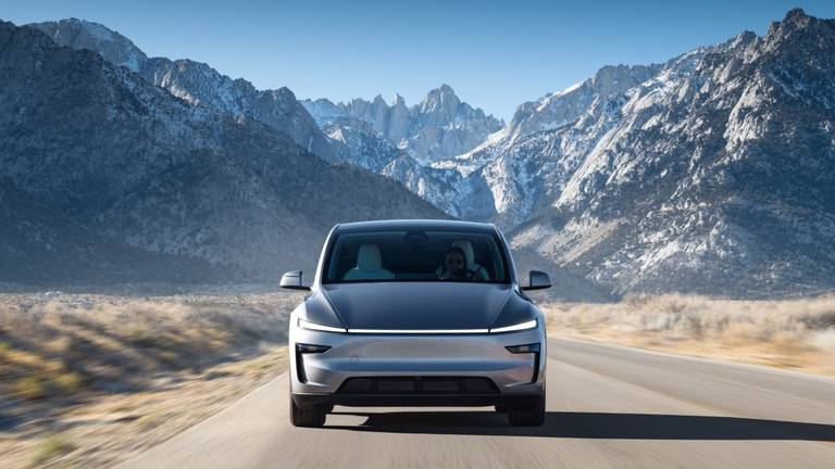 BEBE20250626 Tesla Model Y 03