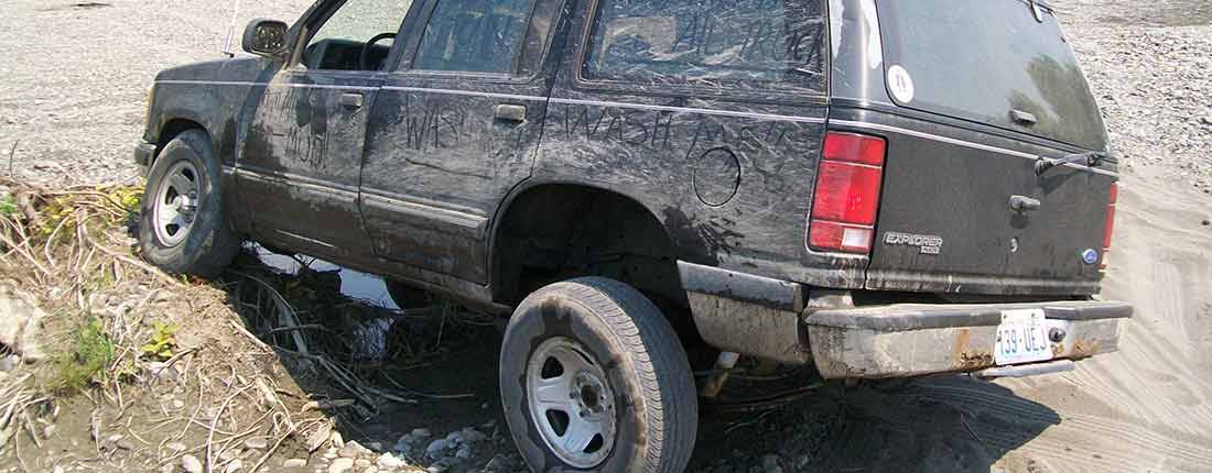 ford-explorer-l-03