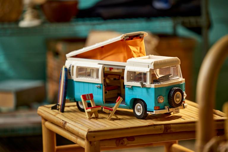 AS24 Lego Volkswagen T2 Camper Van daktent