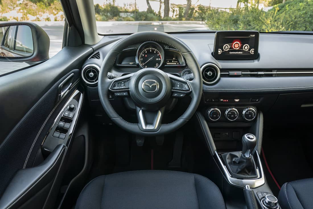 AS24 Mazda 2 2021 interieur