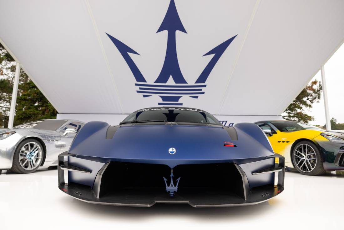 Medium-22660-MaseratiMCXtrematheTridentsnewracingbeastunveiledatMontereyCarWeek