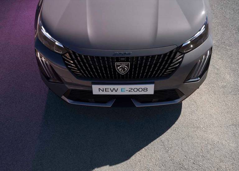 Peugeot 2008 facelift (2023) grille