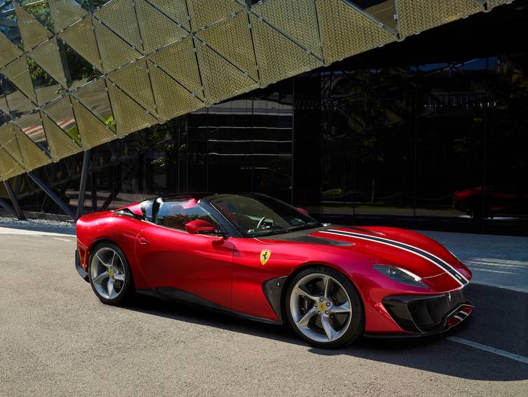Ferrari SP51 (2022) statisch, vooraanzicht