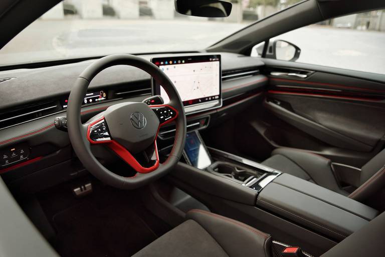 VW ID.7 Performance (2023) interior