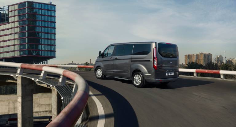 AS24 - Ford Tourneo PHEV (5)