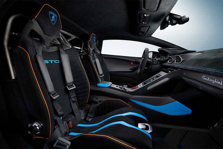 AS24 Lambo interieur