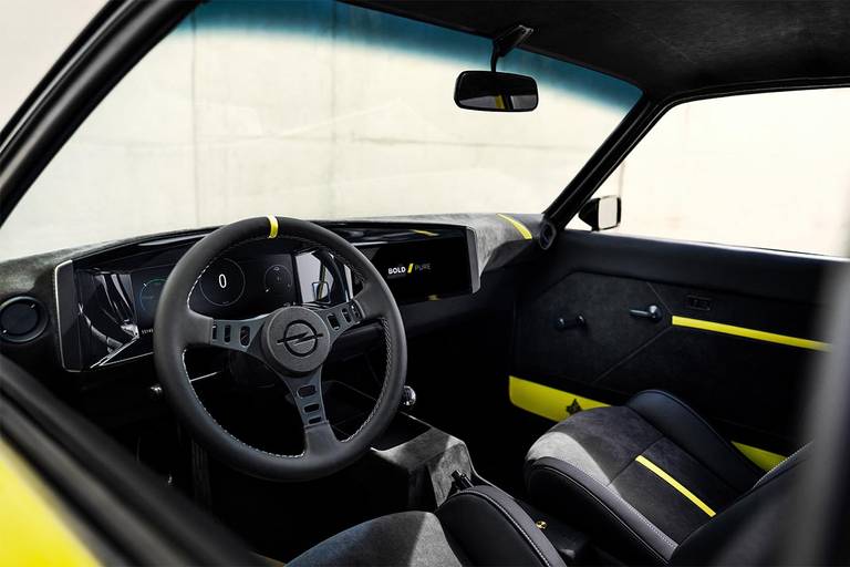 Opel Manta GSe ElektroMod 2021 interieur