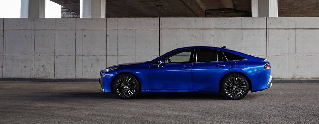 toyota-mirai-l-02