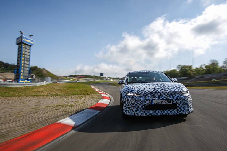 Hyundai Ioniq 5 N (2023) dynamic, front view