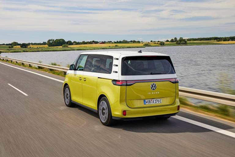 Volkswagen Id Buzz (2022) Rijdend, Achteraanzicht