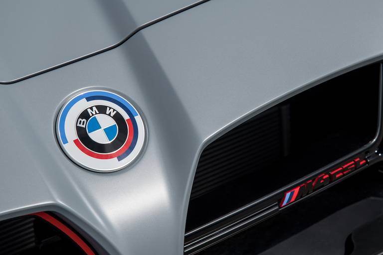 BMW M4 CSL (2022) logo