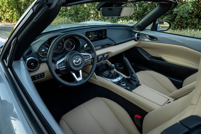 Mazda-MX-5-ND3-2024-Test-review-2024 06