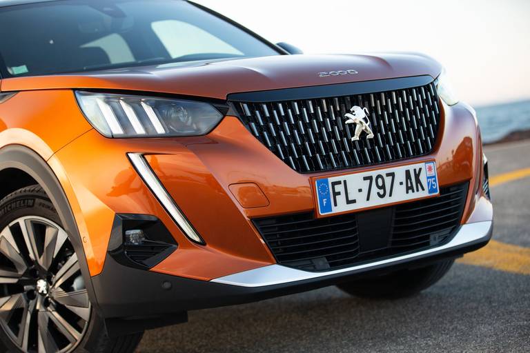 PEUGEOT 2008 TESTDRIVE 1119TC132