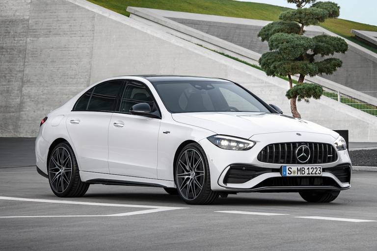 Mercedes-AMG C 43 (2023) statisch, vooraanzicht