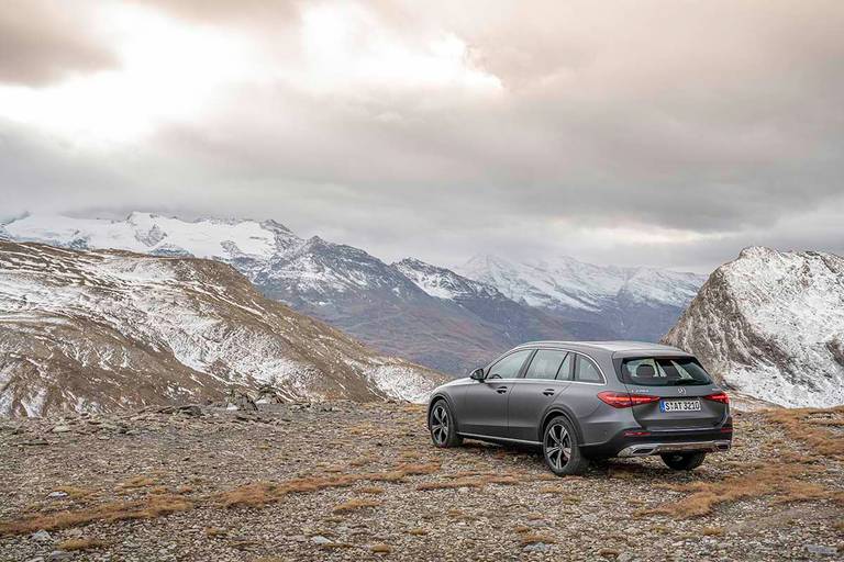 AS24 Mercedes C-Klasse All-Terrain 2021 statisch achter