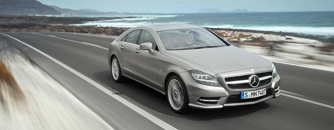 Étoile de calandre Classe E 220 CDI W207 Mercedes-Benz