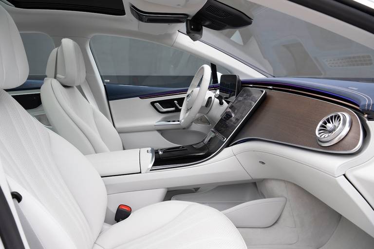 Mercedes EQE (2022) interieur