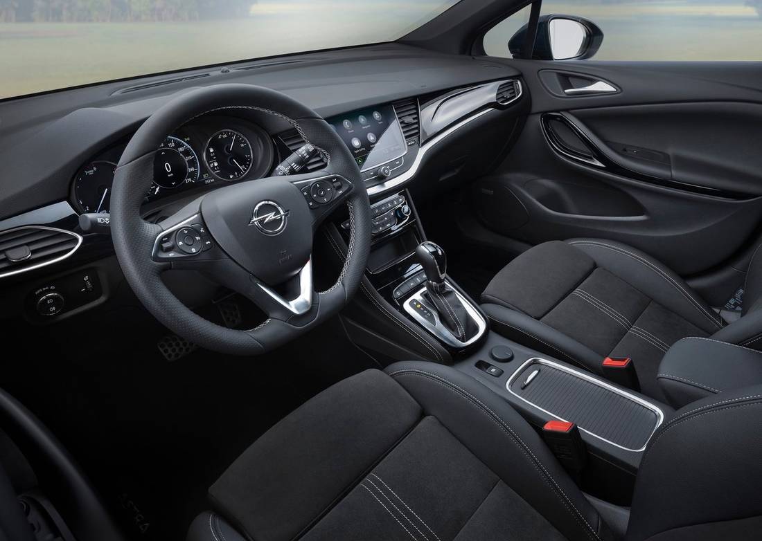 Opel-Astra-2020-1280-06