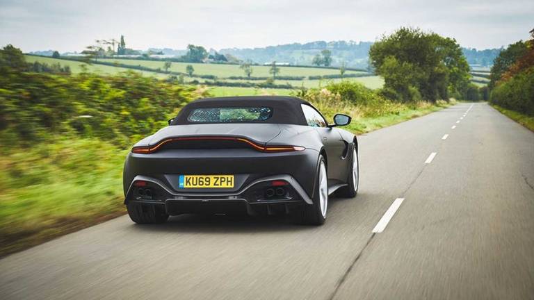 aston-martin-v8-vantage-roadster-previes-2020-750-001