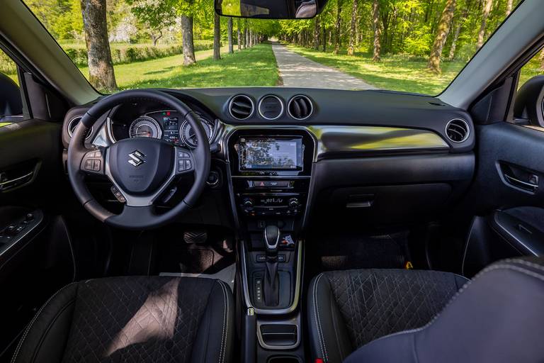 Suzuki Vitara Strong Hybrid (2022) interieur