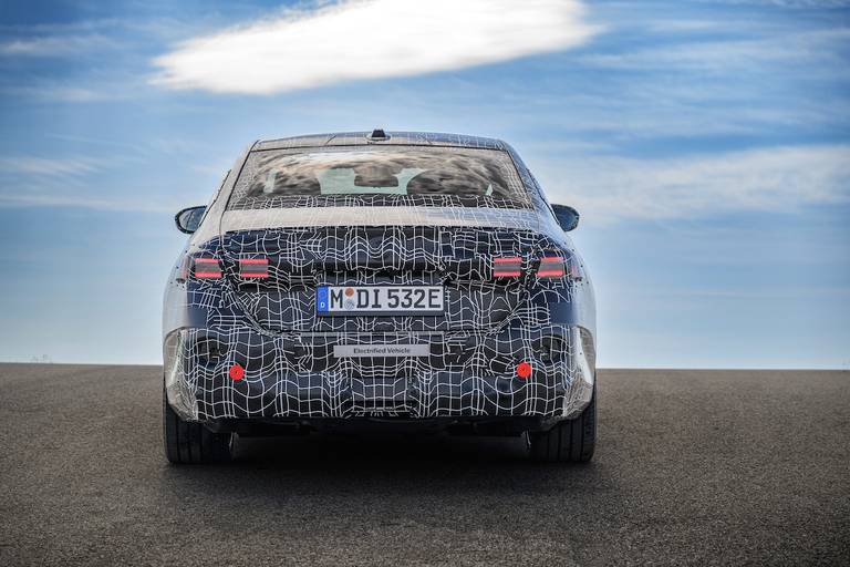 BMW i5 (2023) static, rear view